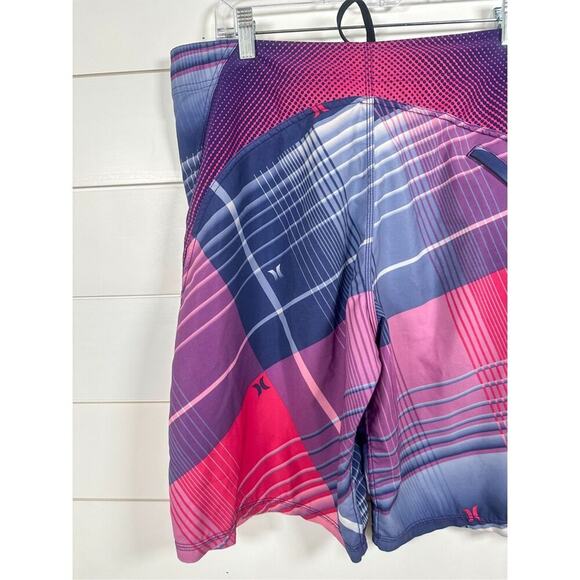 Hurley Men's Phantom Board Shorts Plaid Pink Purple Size 34, EUC - Picture 7 of 10